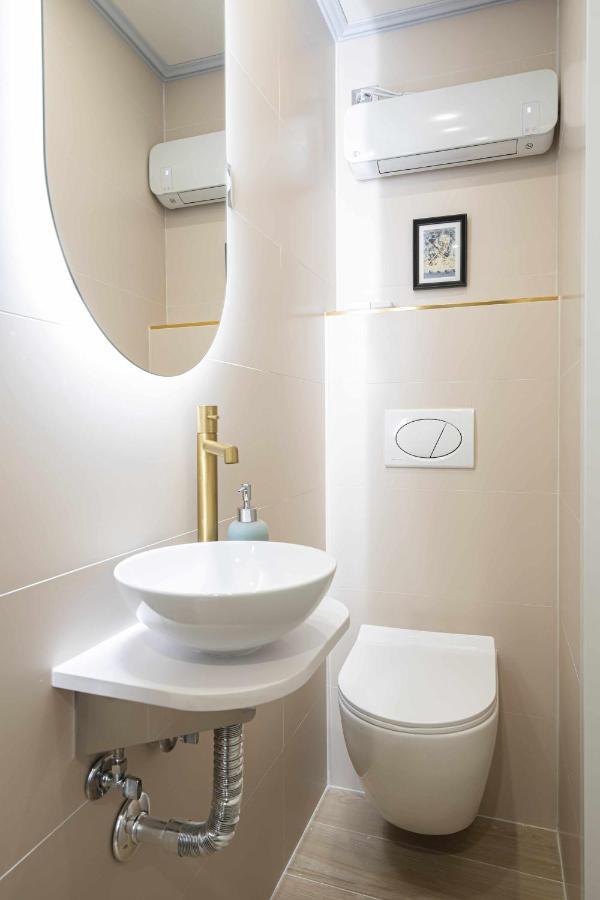 Reformado Decorado Centrico 1 Dormitorio Madrid Eksteriør bilde